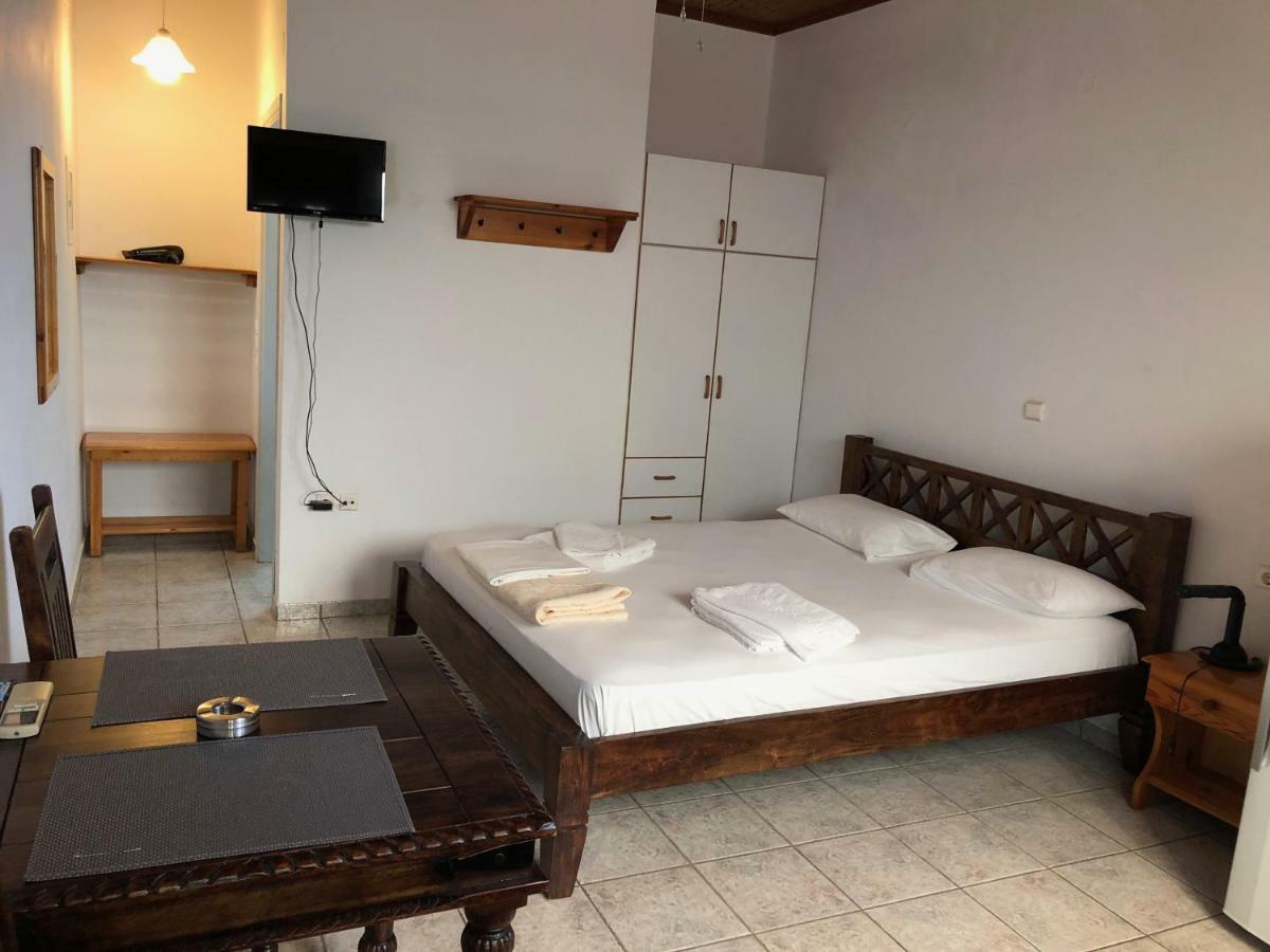 Mythos Suites-Hermes Apartment Methoni  Exterior photo